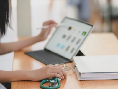 Digital Tools for Healthcare workers to help Patients estimate Treatment Costs