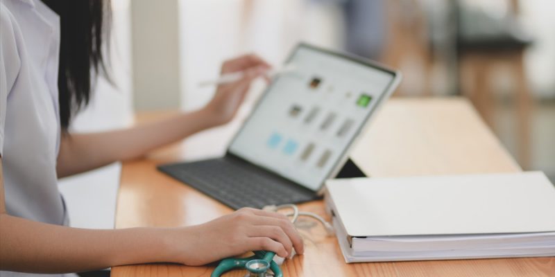 Digital Tools for Healthcare workers to help Patients estimate Treatment Costs